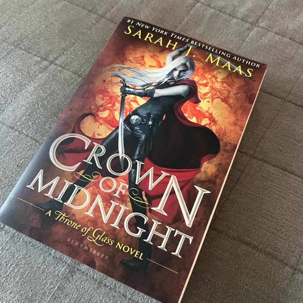 OBO Crown of Midnight Book SJM book #2